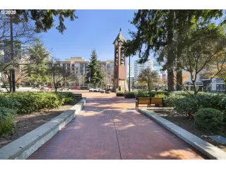 Photo #2: 20075895 Listing