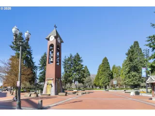 Photo #3: 20075895 Listing