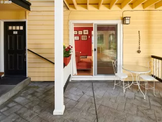 Photo #5: 20078024 Listing 