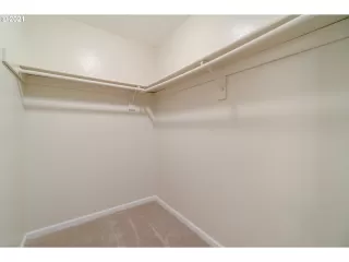 Photo #3: 20078026 Listing