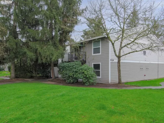 MLS: 20078563 Condo For Sale