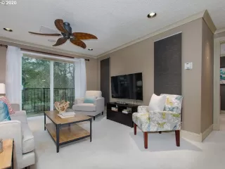 Photo #6: 20078563 Listing