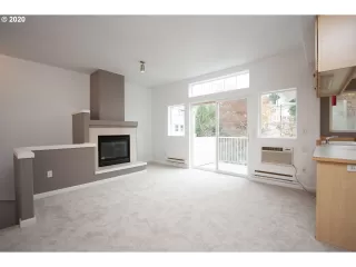 Photo #1: 20078841 Listing