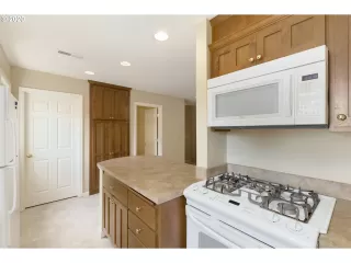 Photo #1: 20080964 Listing