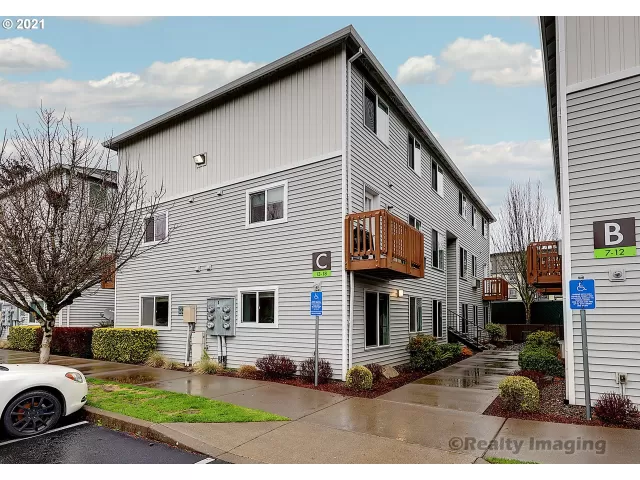 MLS: 20082977 Condo For Sale