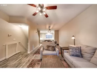 Photo #1: 20085386 Listing