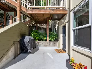 Photo #3: 20085392 Listing 