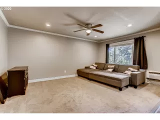 Photo #1: 20085869 Listing 