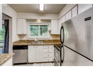 Photo #4: 20085869 Listing 