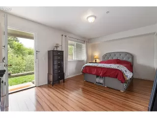 Photo #4: 20086120 Listing 