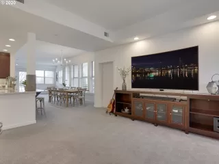 Photo #3: 20086277 Listing