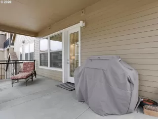 Photo #5: 20086277 Listing