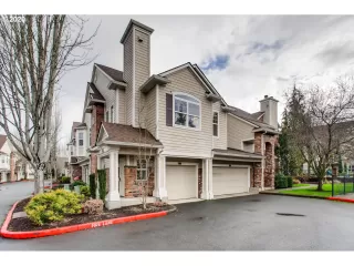 Photo #1: 20086417 Listing