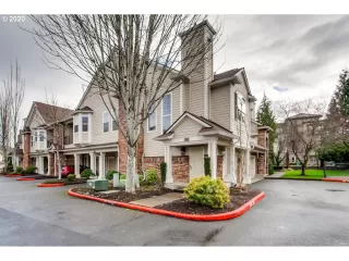 Photo #2: 20086417 Listing