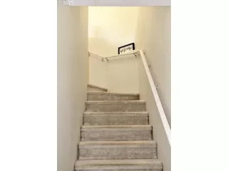 Photo #3: 20086823 Listing