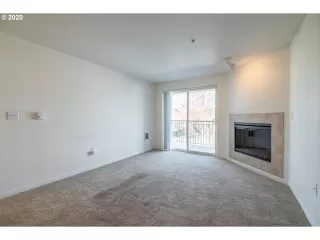 Photo #3: 20086891 Listing