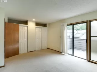 Photo #5: 20087377 Listing 