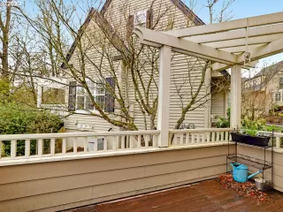 Photo #6: 20087637 Listing 