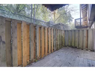 Photo #1: 20089680 Listing