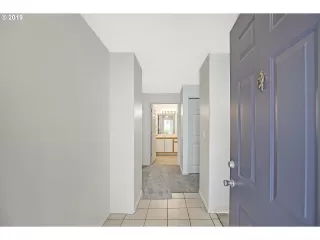 Photo #1: 20090195 Listing