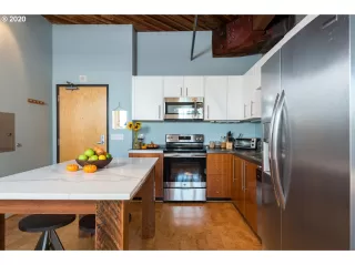 Photo #1: 20091665 Listing 