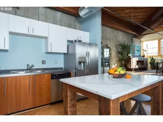 Photo #2: 20091665 Listing 