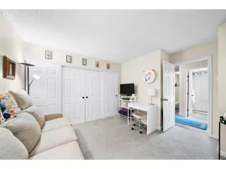 Photo #2: 20091681 Listing