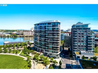 Photo #1: 20094778 Listing