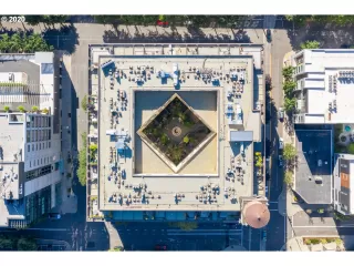 Photo #2: 20095025 Listing 