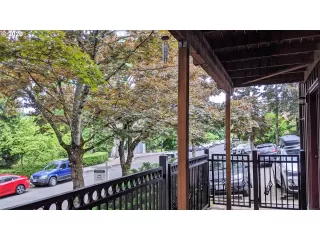 Photo #2: 20095612 Listing