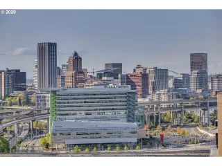 Photo #4: 20098615 Listing