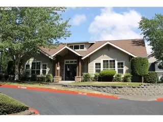 Photo #3: 20098914 Listing 