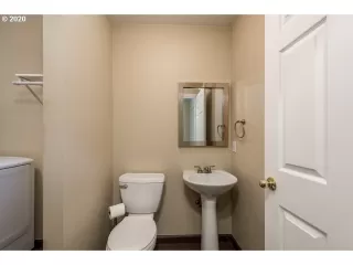 Photo #2: 20099507 Listing 