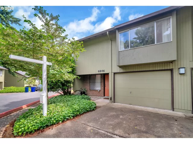 MLS: 20101493 Condo For Sale