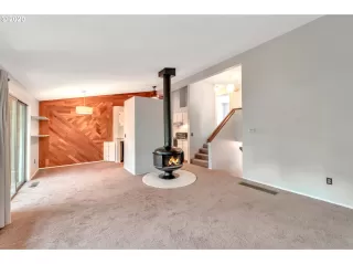 Photo #3: 20101493 Listing 