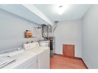 Photo #4: 20101493 Listing 