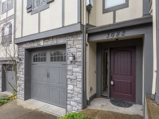 Photo #1: 20101697 Listing 