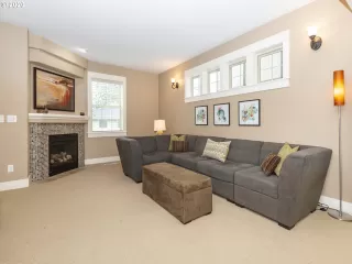 Photo #4: 20101697 Listing 