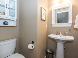 Photo #5: 20101697 Listing 