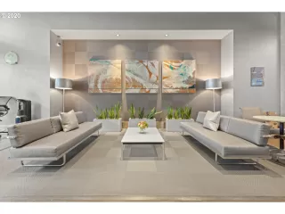 Photo #2: 20102631 Listing