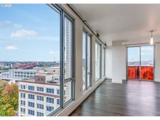 Photo #3: 20102729 Listing