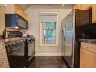 Photo #6: 20103063 Listing 