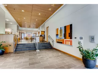 Photo #3: 20103448 Listing