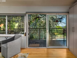 Photo #3: 20104241 Listing