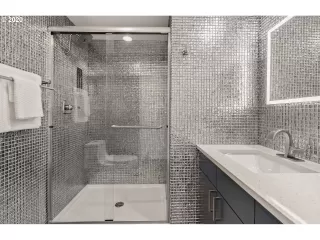 Photo #6: 20104253 Listing 