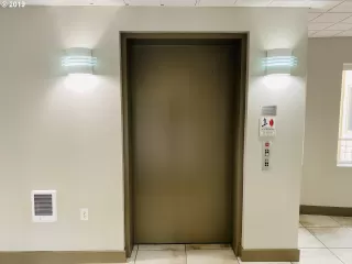 Photo #3: 20105842 Listing