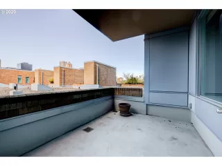 Photo #2: 20108913 Listing 