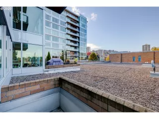 Photo #3: 20108913 Listing 