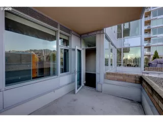 Photo #4: 20108913 Listing 