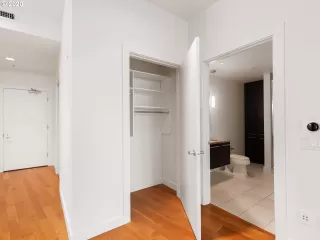 Photo #4: 20110053 Listing